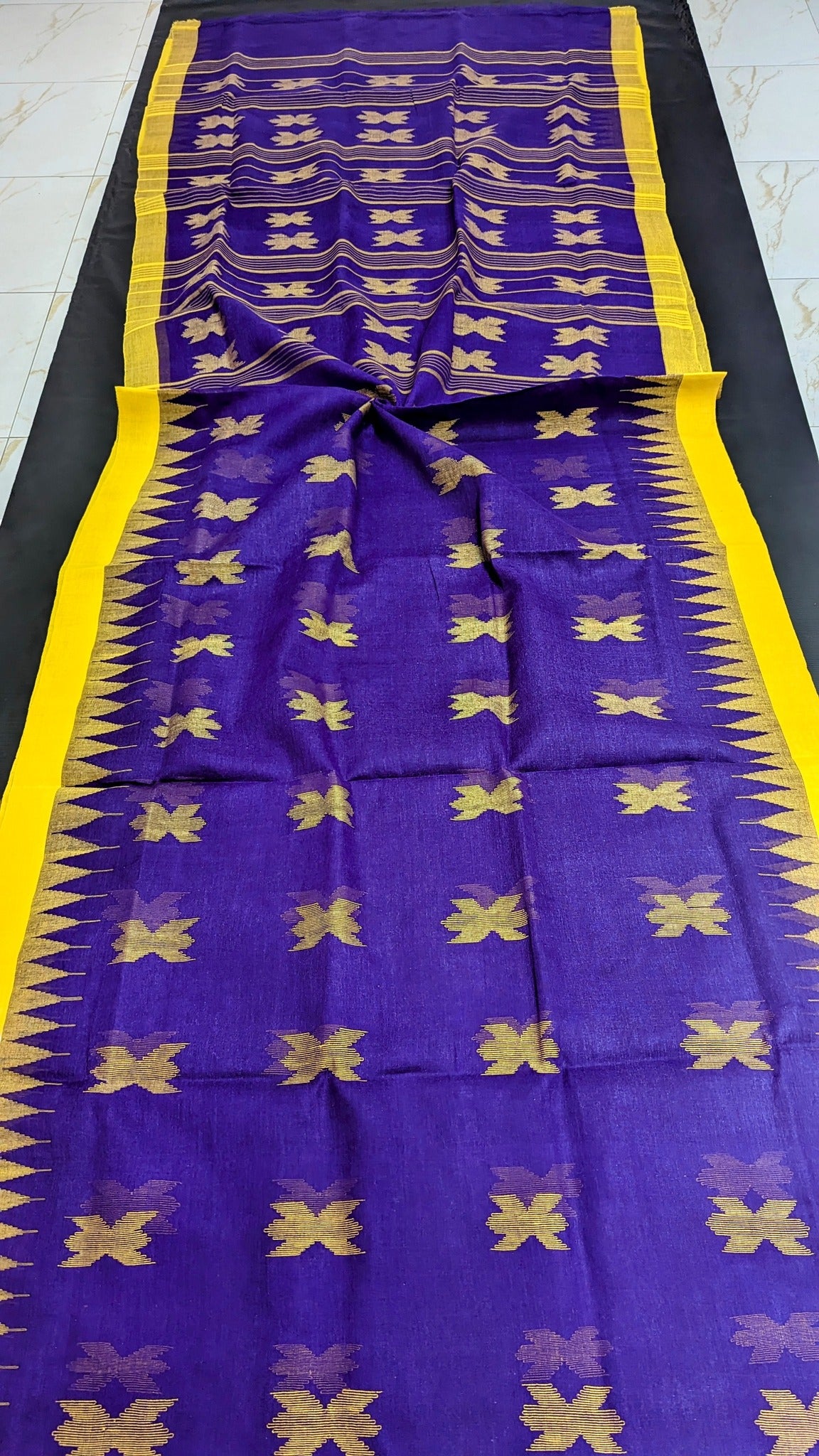 Charulata Monipuri Sharee Purple Color Monipuri Sharee.